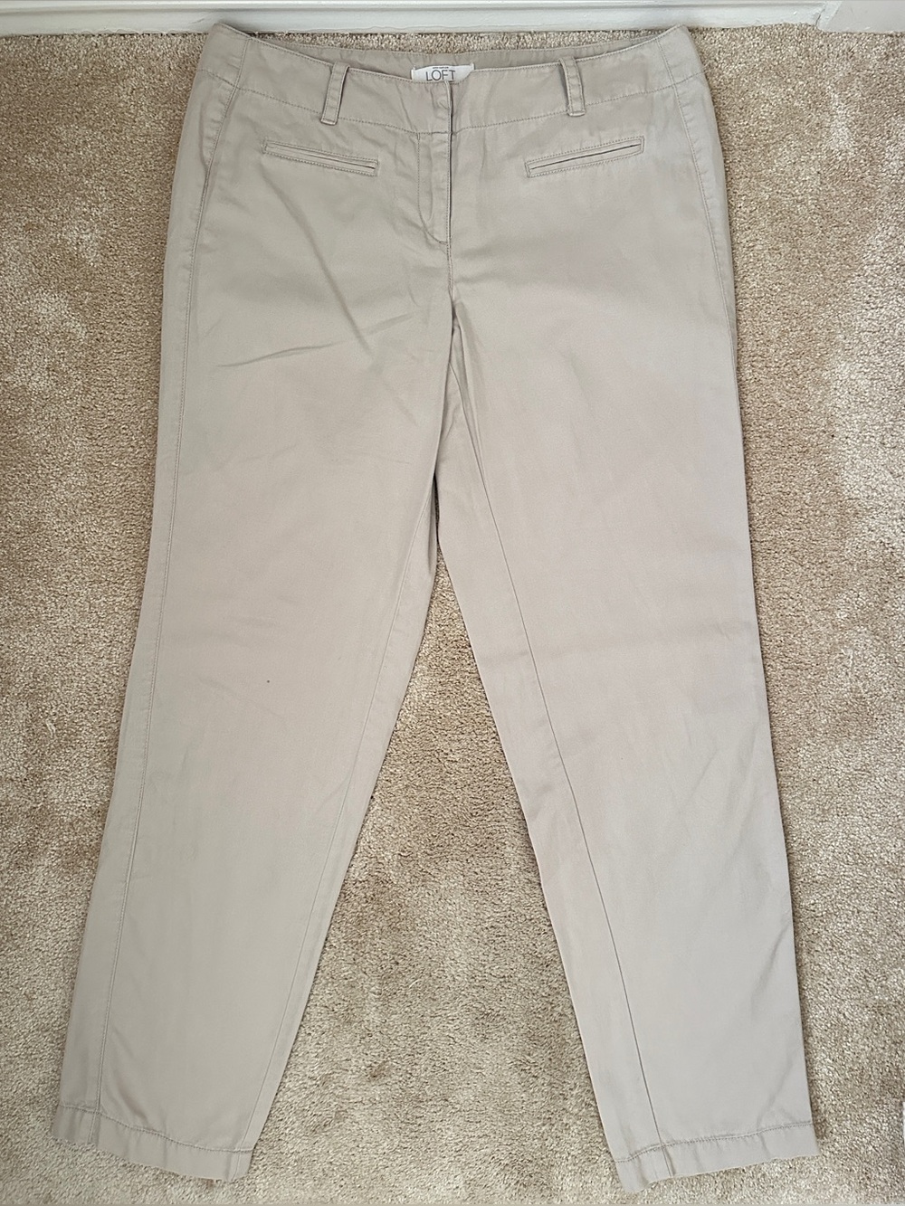 LOFT Beige Khaki Straight Leg Dress Pants Women’s Size 8